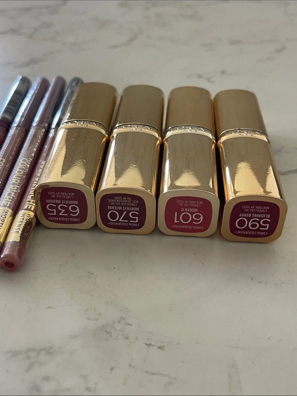 L'Oreal Nude Pink Lipstick Set with Matching Lip Liners